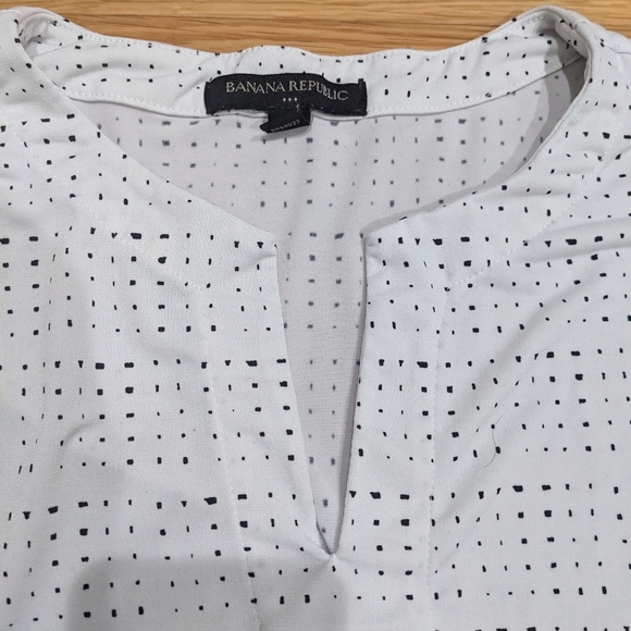 White Blouse - Picture 2 of 4